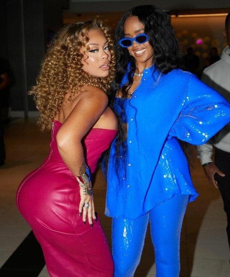 latto777 nackt kostenlose foto