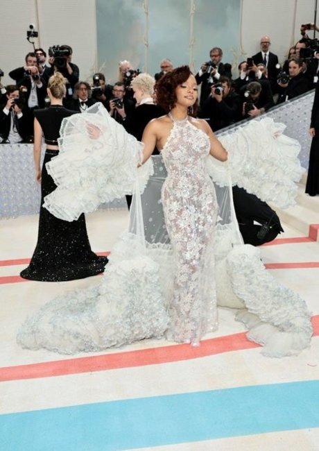 Halle Bailey erwachsene nackten archiv