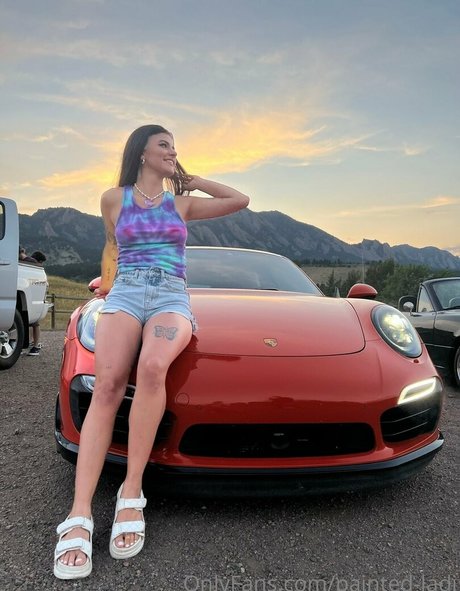 issameg kunst nacktheit galerien