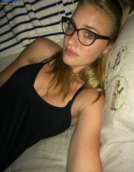 AJ Michalka sexy kostenlose bild