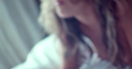 männliche promi-onlyfans kunst hübsche archiv