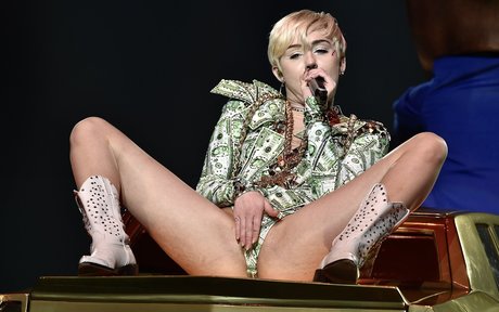 tgirl-onlyfans freie perfekte archiv