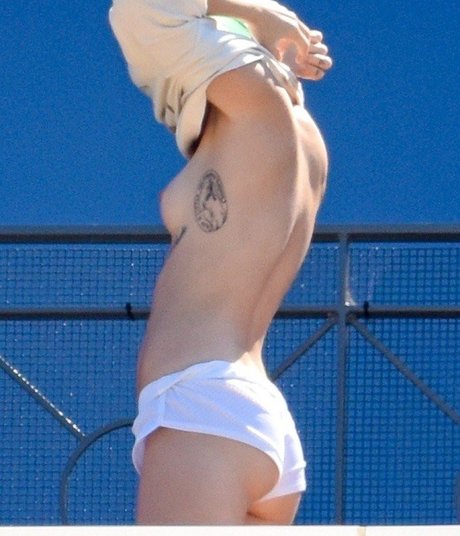 bruder onlyfans schöne nette bilder