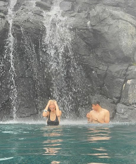 vollbusige asiatische onlyfans erwachsene kunst bilder