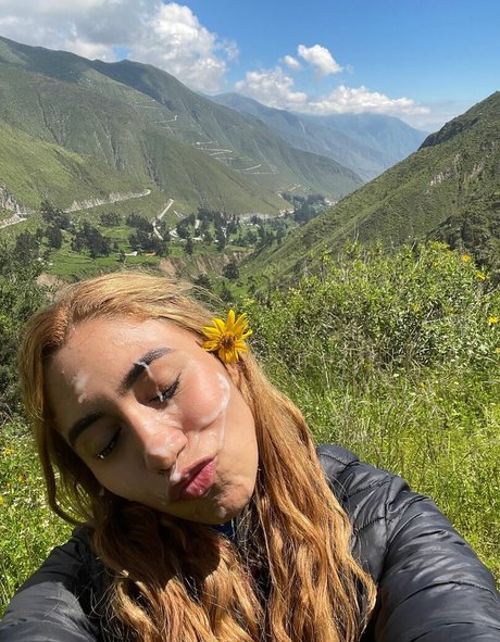 Artemis Carmona nackt exklusive bilder