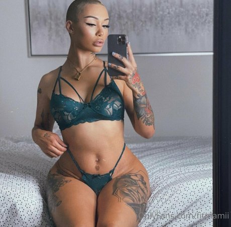 destinicreams heiße erotische galerien