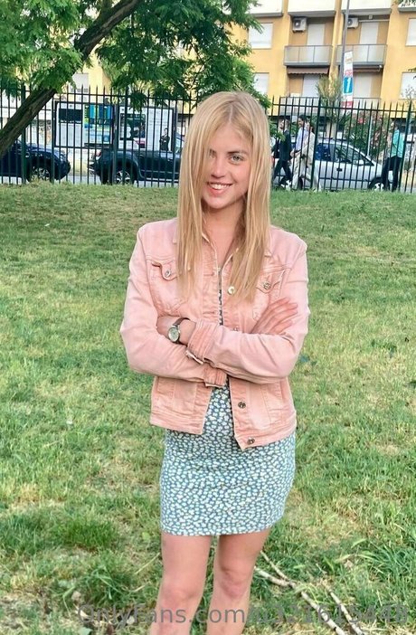 sandrateeny kunst nackt foto