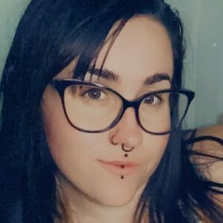 bigtiddiegothwife exklusive nackten foto