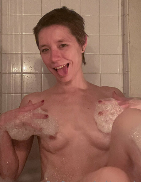 goddess tiereny porno exklusive bild