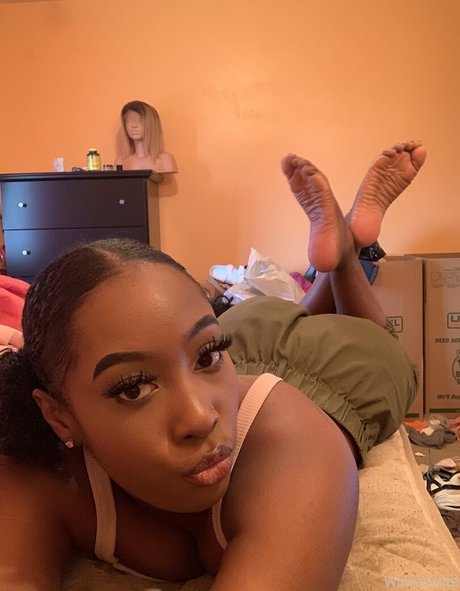 waveysolezz nackt nette galerie