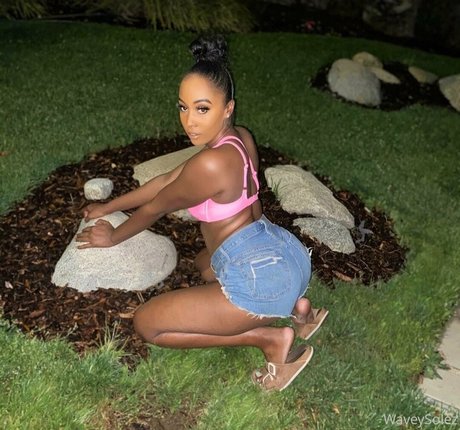 waveysolezz erwachsene nackten galerien