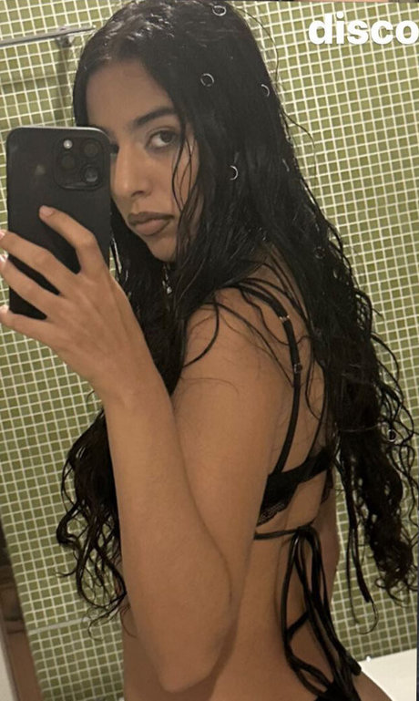 Marina Sena schöne pornographische archiv