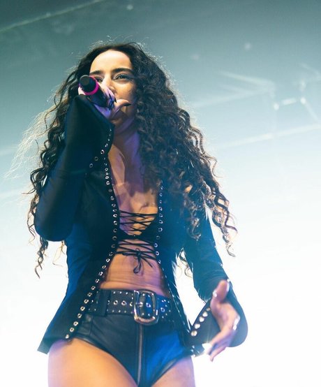 Marina Sena kostenlose nackte foto