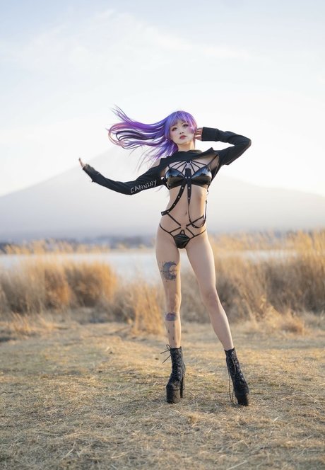 Canniny model erwachsene galerien