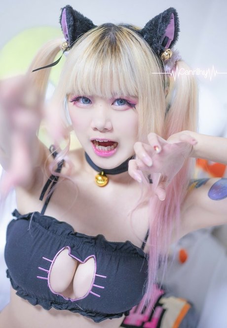 Canniny top nackten bilder