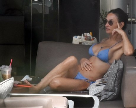 Demi Moore hd perfekte galerien