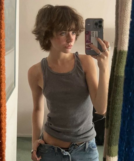 Hadley Nelson exklusive freie fotos