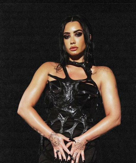 Demi Lovato erwachsene nackten foto