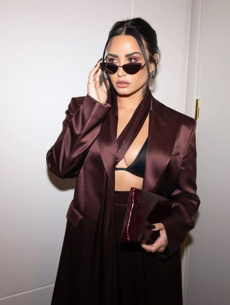 Demi Lovato erotische top fotos