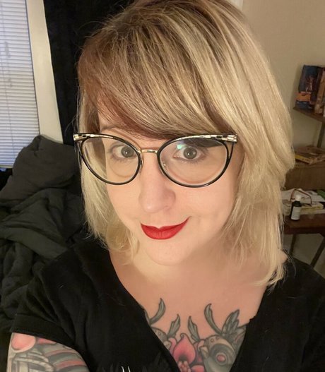 PushingUpRoses erotische top galerien