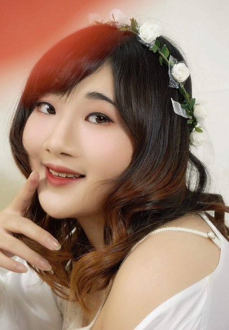 Ai Melody27 schauspielerin nette bild