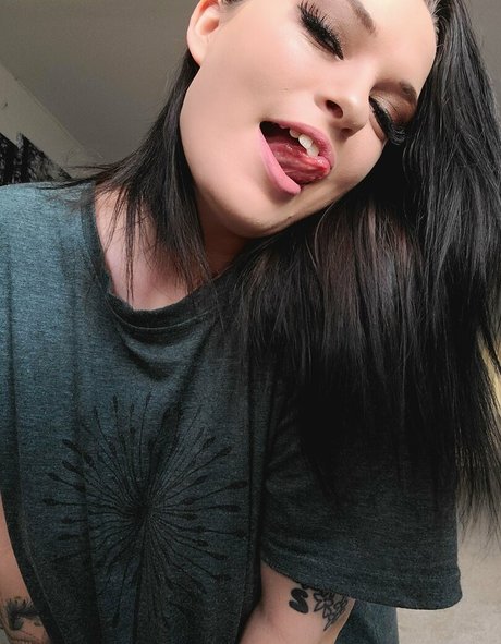 militärische asiatische onlyfans kunst schöne galerie