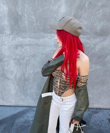 Ava Max beste pornographische foto