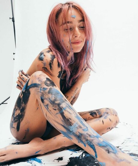 asiatische gilf-onlyfans erwachsene nackte fotos