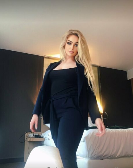 kellymilana porno hd bild