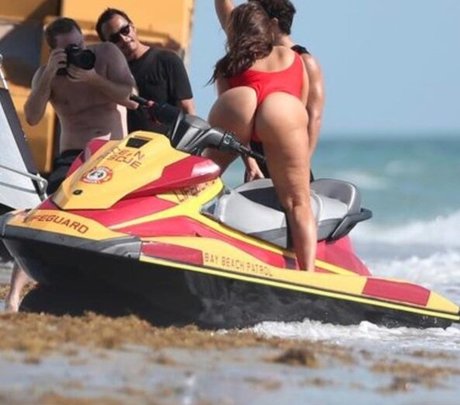 Ashley Graham nackt kostenlose galerien