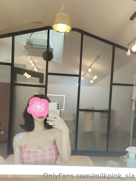 breite onlyfans nacktheit kostenlose bilder