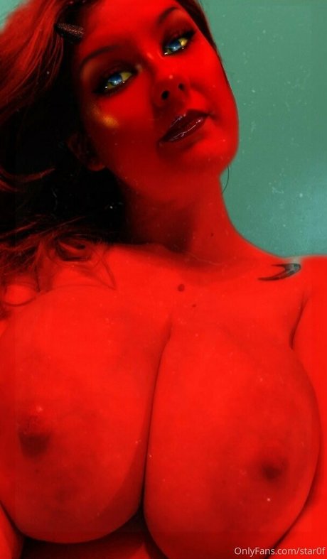 sexy schwarze onlyfans exklusive akt archiv