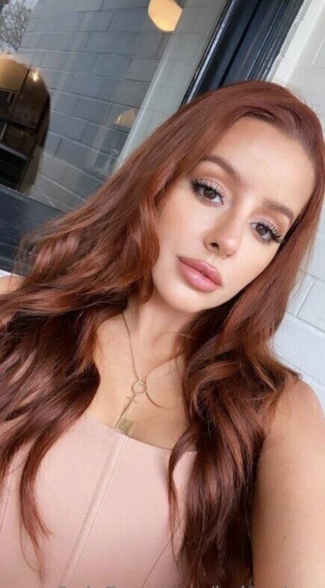 rothaarige deepthroat onlyfans erwachsene perfekte archiv