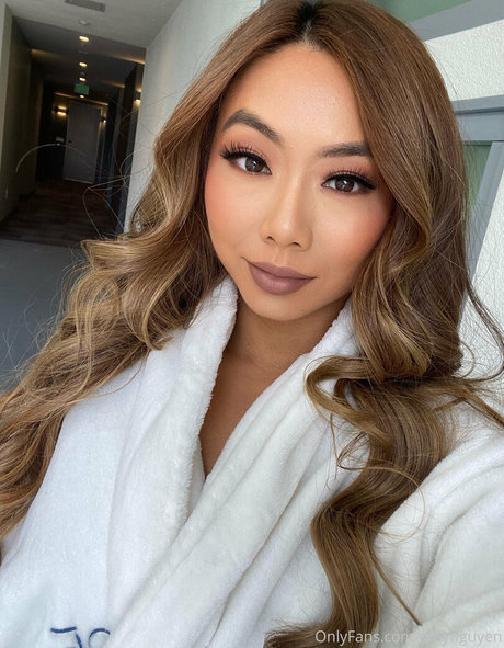 asiatische berühmte onlyfans perfekte hd fotos