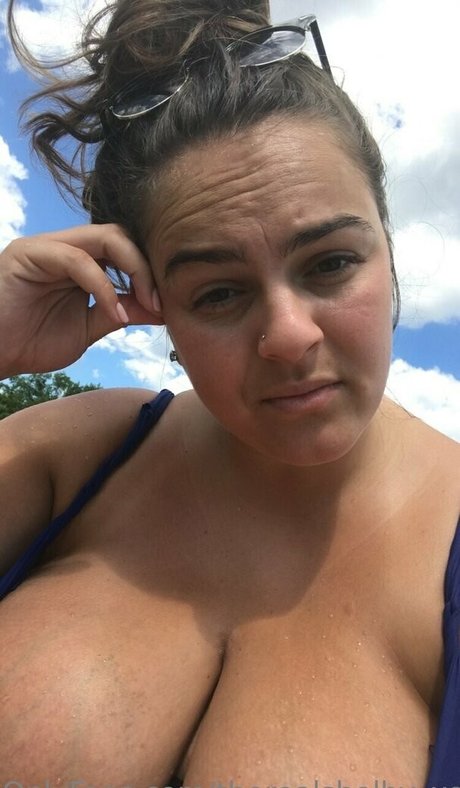 therealshelby xo nette pornostar galerie