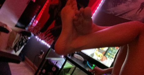 brünette teen onlyfans exklusive heiße bilder