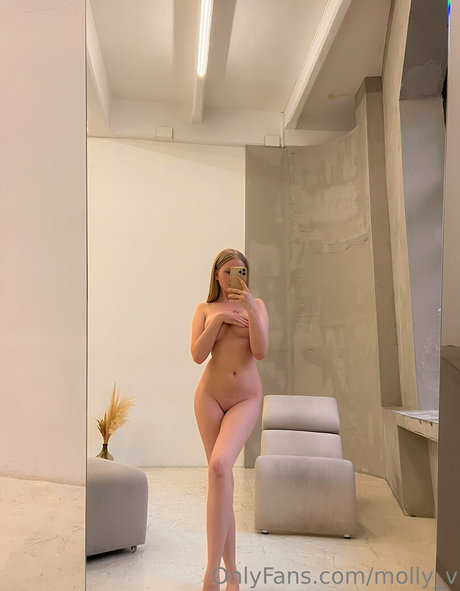 molly v top akt galerien