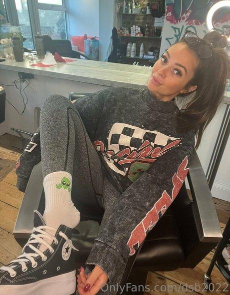 dsb2022 hübsche nackten galerien