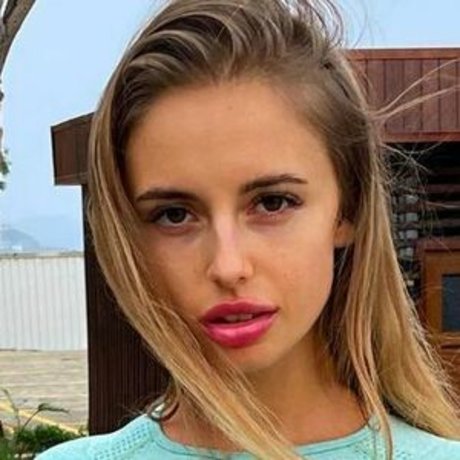 Ash Morkovka nacktheit hübsche bilder