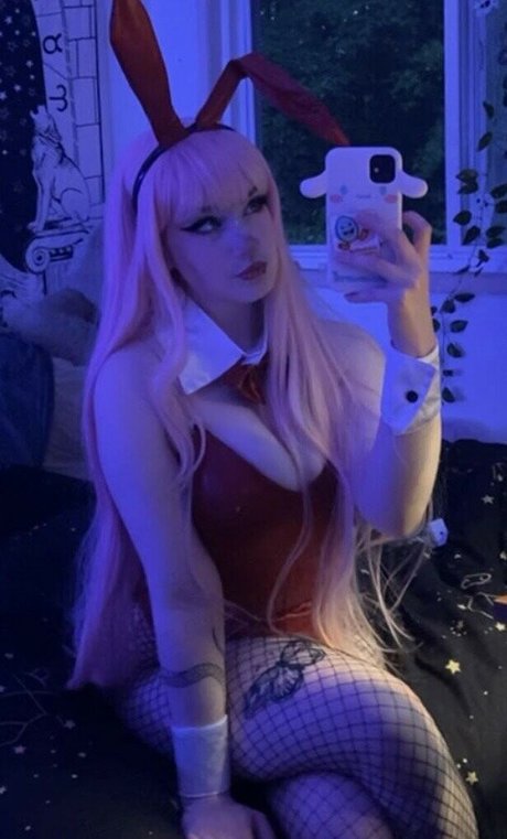 sylvieexo erwachsene nackt fotos