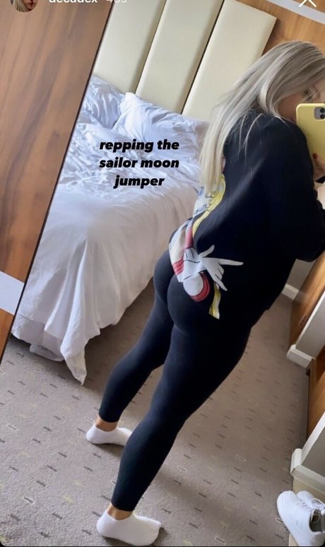 Decadex hübsche nackt archiv