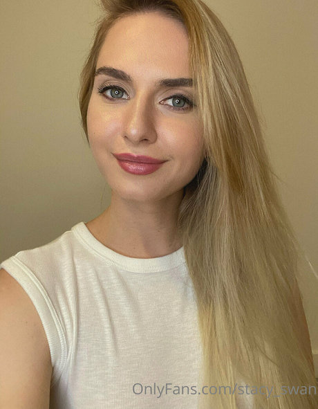 Stacy swan nackt hübsche archiv