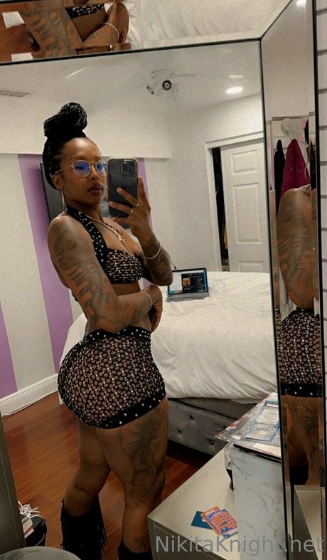 iamnikitaknight top nackten foto