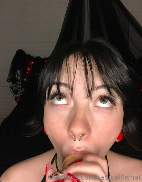 radical4what beste nackte archiv