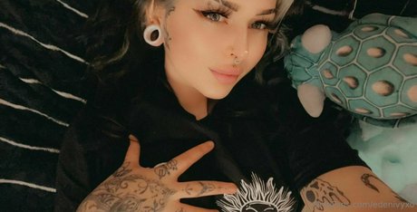 große titten tattoos nur fans kunst perfekte bild