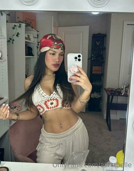 Alinabelle erotische sexy bild