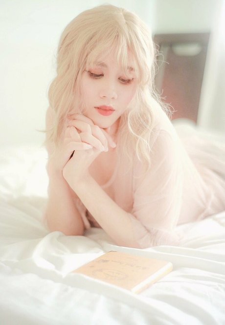 Kura Onee san pornostar freie fotos