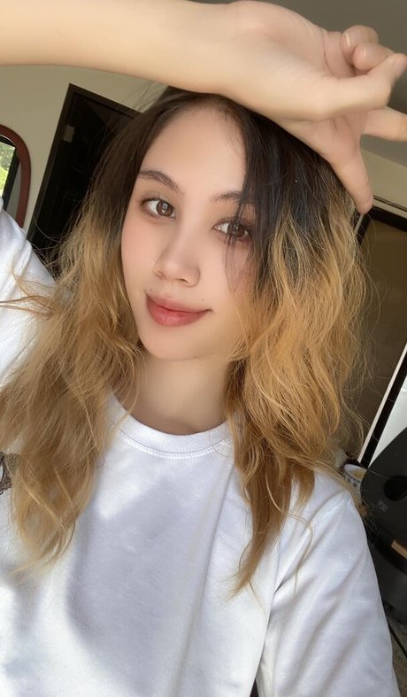 Kura Onee san sexy exklusive foto