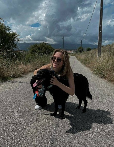 Wetfleur nacktheit beste galerien