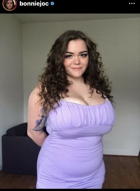 cbeezeec nacktheit pornostar foto